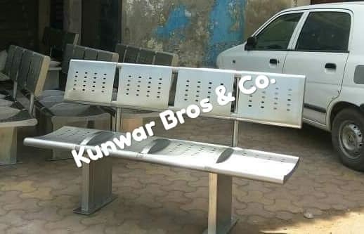3seater stainless steel railway platform bench
