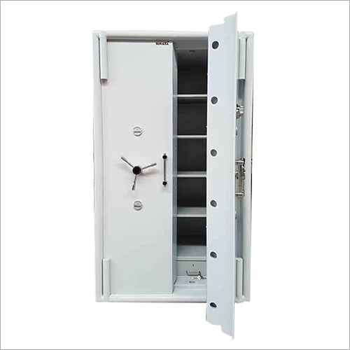 72 Size Defender Safe Locker