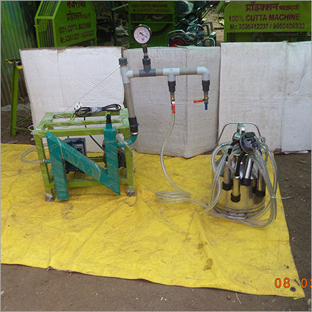 Nazrana Fully Atomatic Milking Machine Capacity: 1000/1Hr Kg/Hr