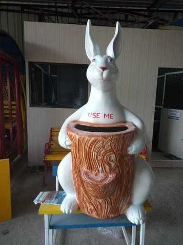 FRP STATUE DUSTBIN