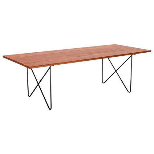 Dining Table Carpenter Assembly