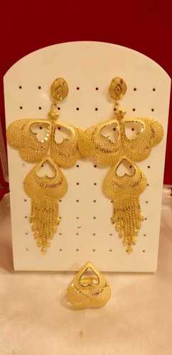 Gold Earrings Gold Earrings