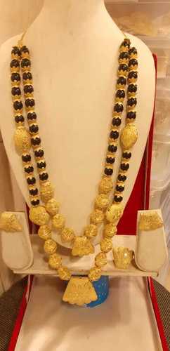 Artificial jewellery sets Artificial jewellery sets