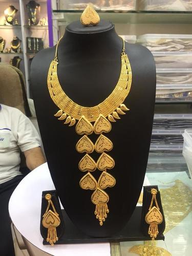 Necklace set Necklace set