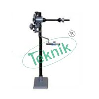 Bobbin Holder With Column - Color: Silver Black