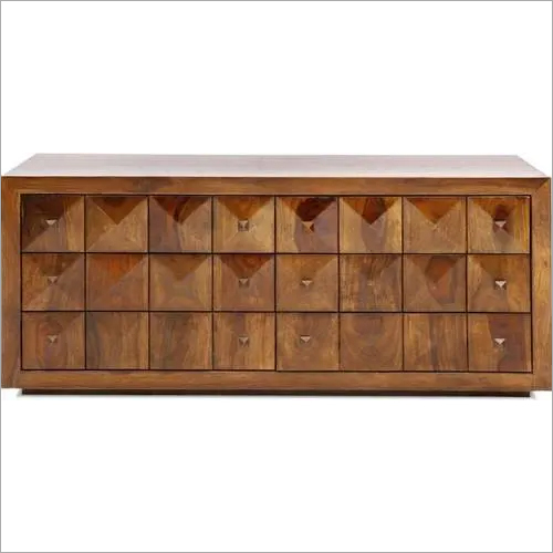 Traditional solid wood chest of drawer