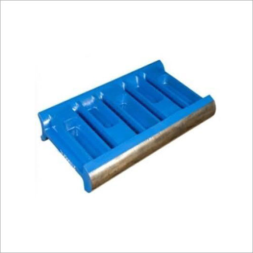 Toggle Plate