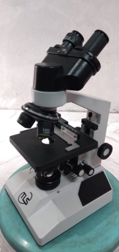 BINOCULAR MICROSCOPE