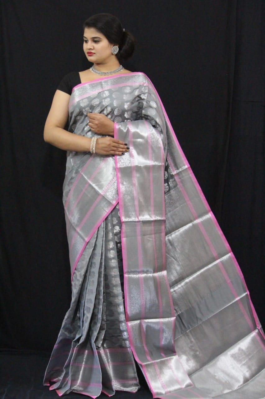 Ladies Wedding Wear Saree