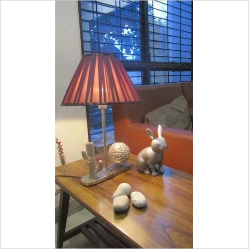 Metal Led Table Lamp - Light Source: Energy Saving