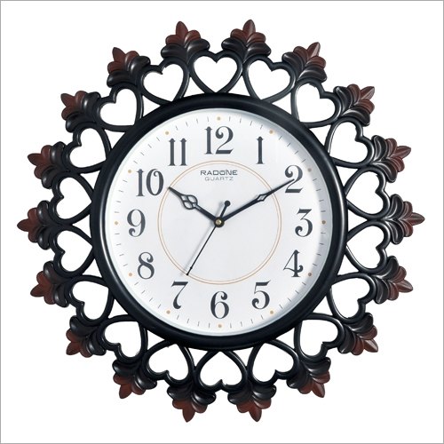 Antique Analog Wall Clock Antique Analog Wall Clock