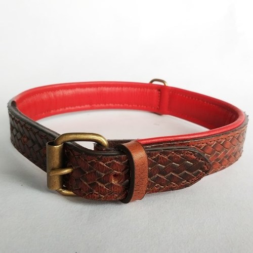 Weaving Deep Embossed Grain Leather Dog Collar