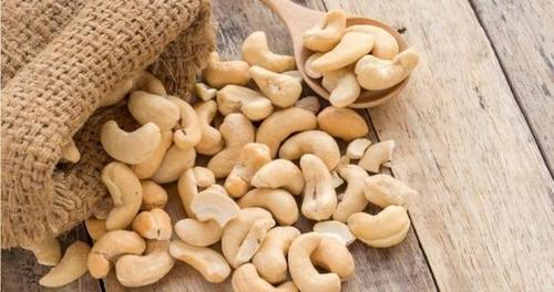 Wholesale W240 W320 Cashew Nuts Available