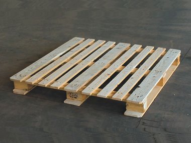 CP 3 wooden Pallet