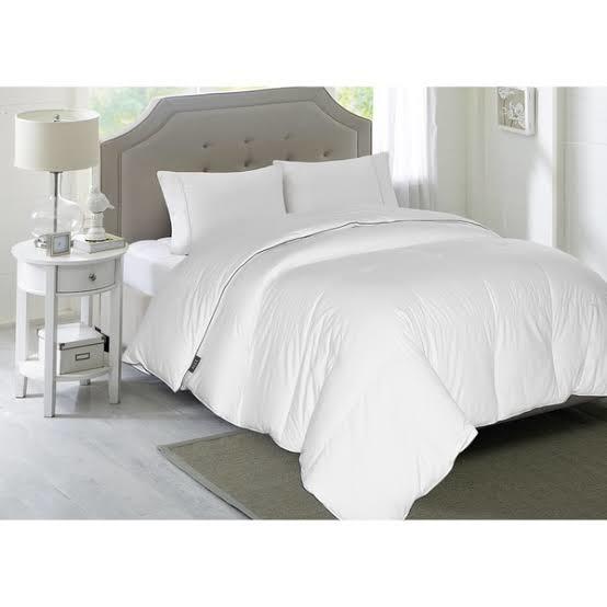 White Bed Comforters