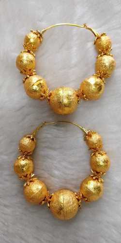 round eariings round eariings