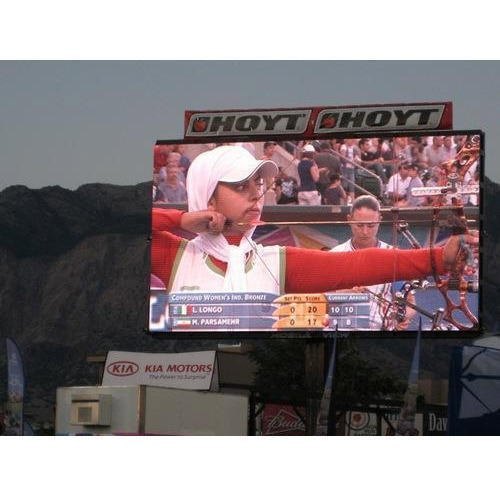 Outdoor Led Video Wall Application: Advertisements