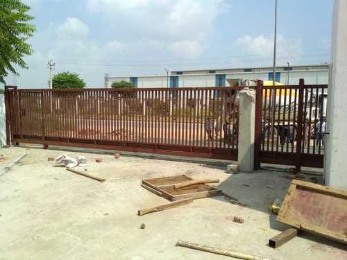 Automatic sliding gate