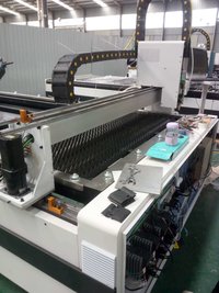 36000 mm/min Cutting speed CO2 Laser Cutting Machine