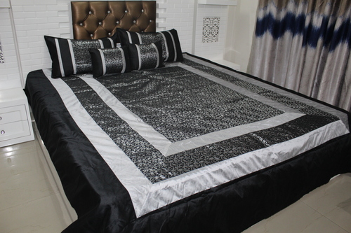 Bed quilts