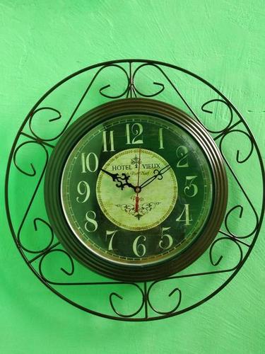 Antique Design Wall Clock