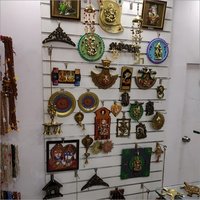 Slatwall Display Panel Capacity: 25 To 30 Kg