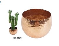 Metal Copper Finish Garden Planter Dimensions: 8x8x6 Inch (in)