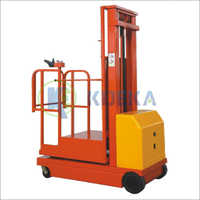Self Propelled Stock Order Picker - 4500 Mm Max Lifting Height, 300 Kg Load Capacity | New, Lightweight Design, Dc Motor Power Source, 4 Km/h Traveling Speed, 1 Year Warranty