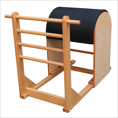 Wooden Ladder Barrel Pilate