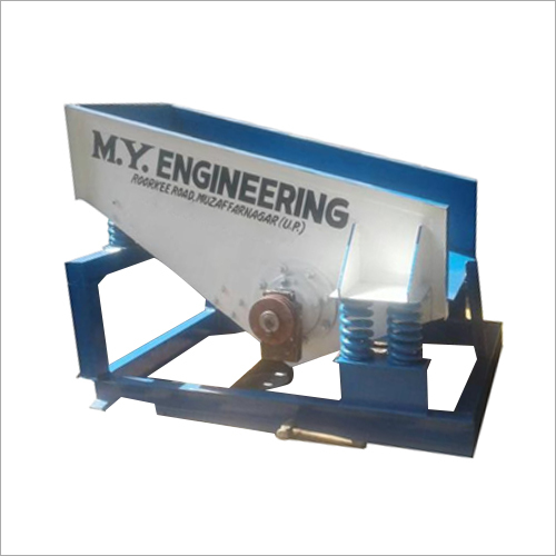 Industrial Vibrating Screen Machine - Metal Build, 220-440 Volt Voltage | New Industrial Application, High Efficiency Design