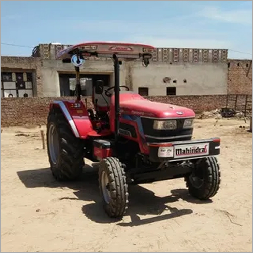 Highly Durable Mahindra Tractor Fibre Hood
