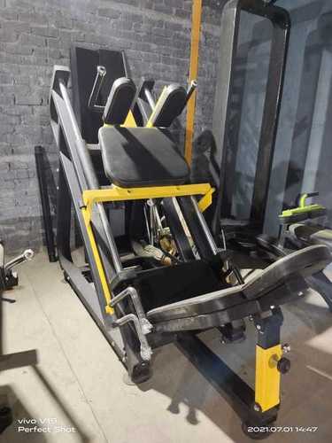 Leg Press With Hack Squat Machine