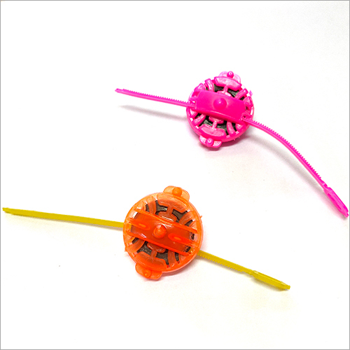 Available In Every And Mix Color Promotional Plastic Beyblade