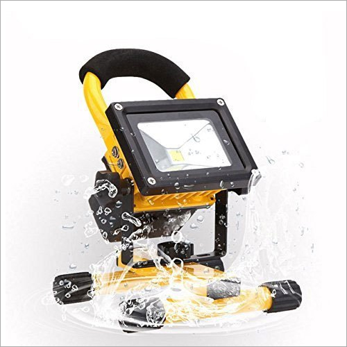 50W Rechargeable Waterproof Flood Light Application: Out Door