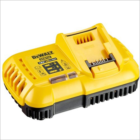 Dewalt DCB118 Fast Charger