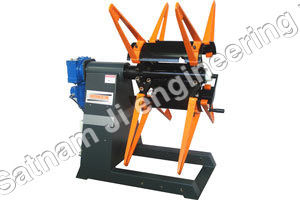 Motorized Decoiler Machine