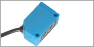 SQUARE PHOTOELECTRIC SENSORS Q 31 X 20 X 12-3Wire-DC