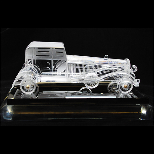 Vintage Car Crystal Miniature - Crystal Material | Intricate Design, Elegant Finish, Perfect for Collectors and Decoration
