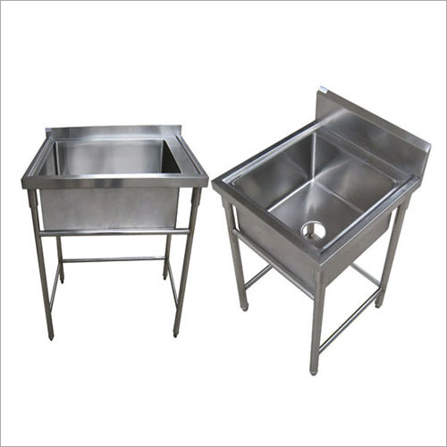 Commercial Kitchen Sink Application: Hotel