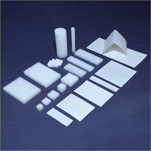 Variants Gelatin Sponge Usp - Purified Gelatin Material, Multiple Thicknesses And Shapes, Ivory White Color | Easy To Use, Box Packaging