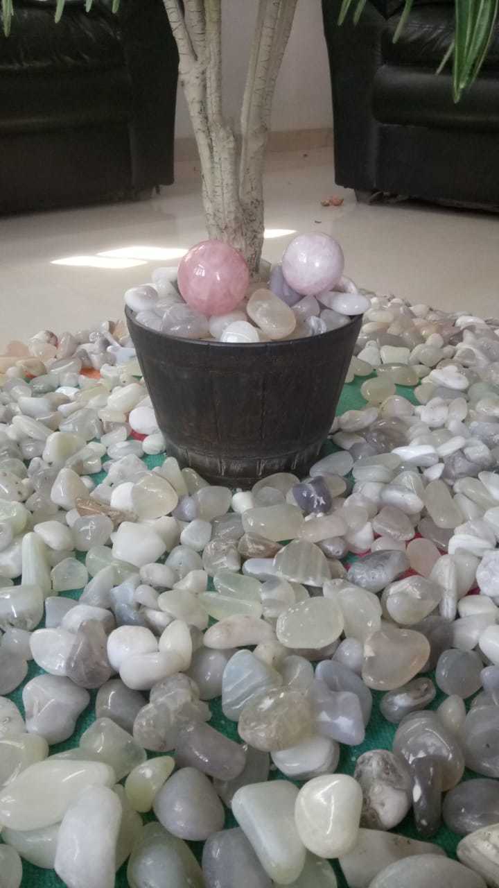 wholesale natural agate pebble for plants and garden