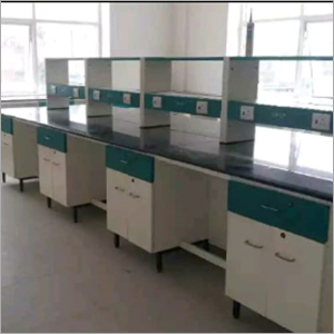 Lab furniture rack