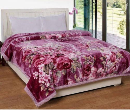 Double Bed Floral Printed Quilt