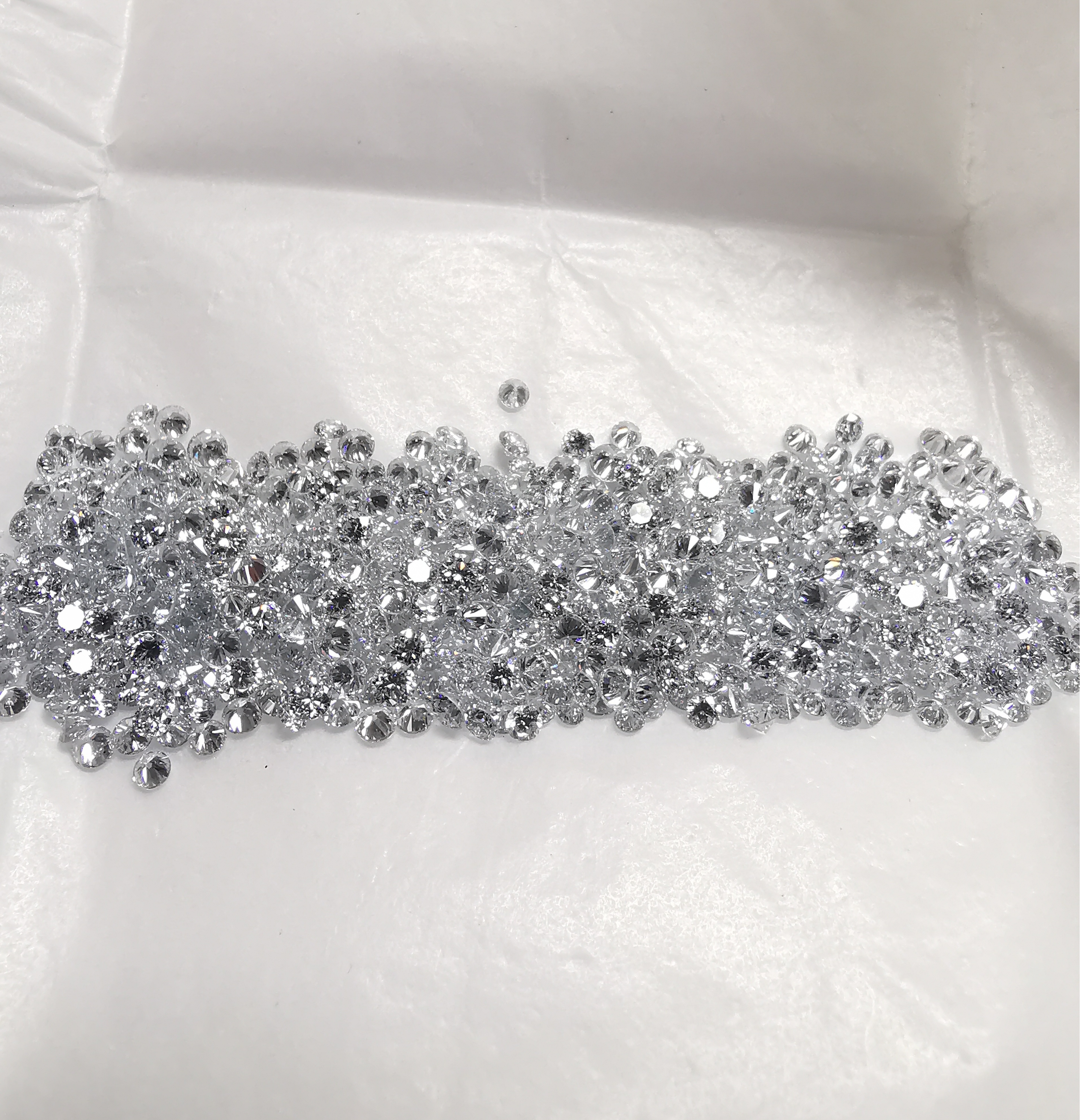 Cvd Diamond 1.55mm to1.60mm DEF VVS VS Round Brilliant Cut Lab Grown HPHT Loose Stones TCW 1