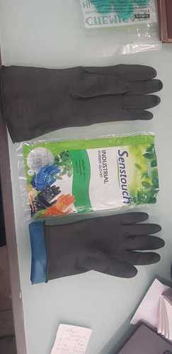 Senstouch Black Rubber Gloves