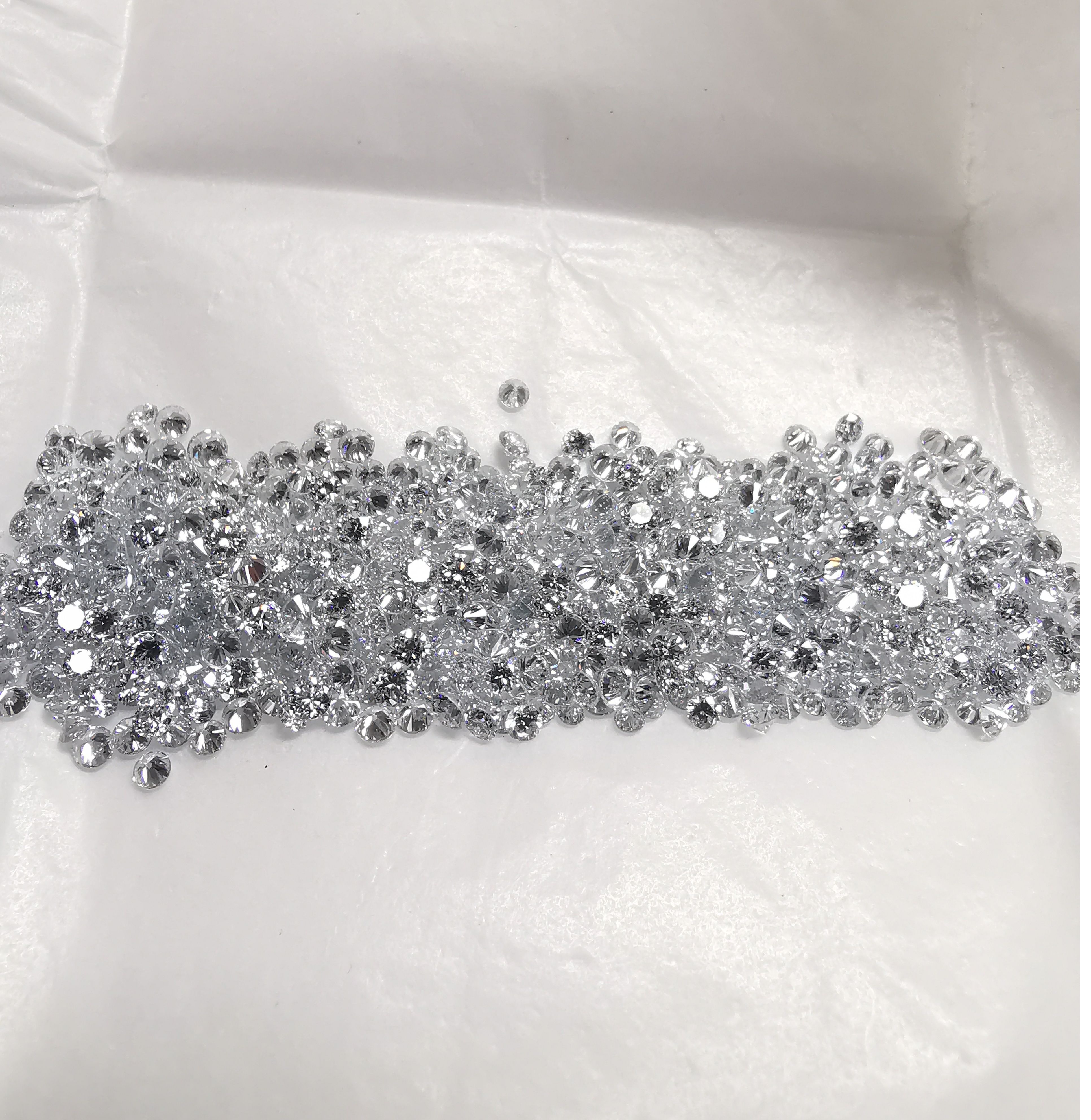 Cvd Diamond 1.50mm to1.55mm DEF VS SI Round Brilliant Cut Lab Grown HPHT Loose Stones TCW 1