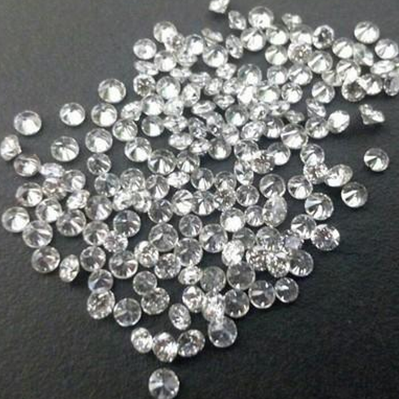 Cvd Diamond 2.10mm to 2.20mm DEF VS SI Round Brilliant Cut Lab Grown HPHT Loose Stones TCW 1