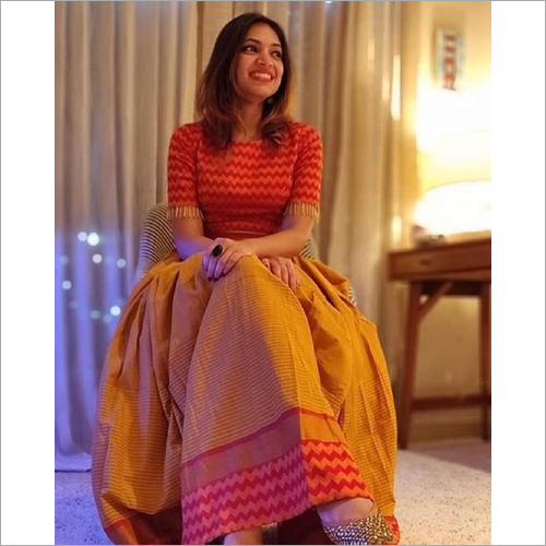 Available In Different Color Ladies Traditional Floor Length Dress