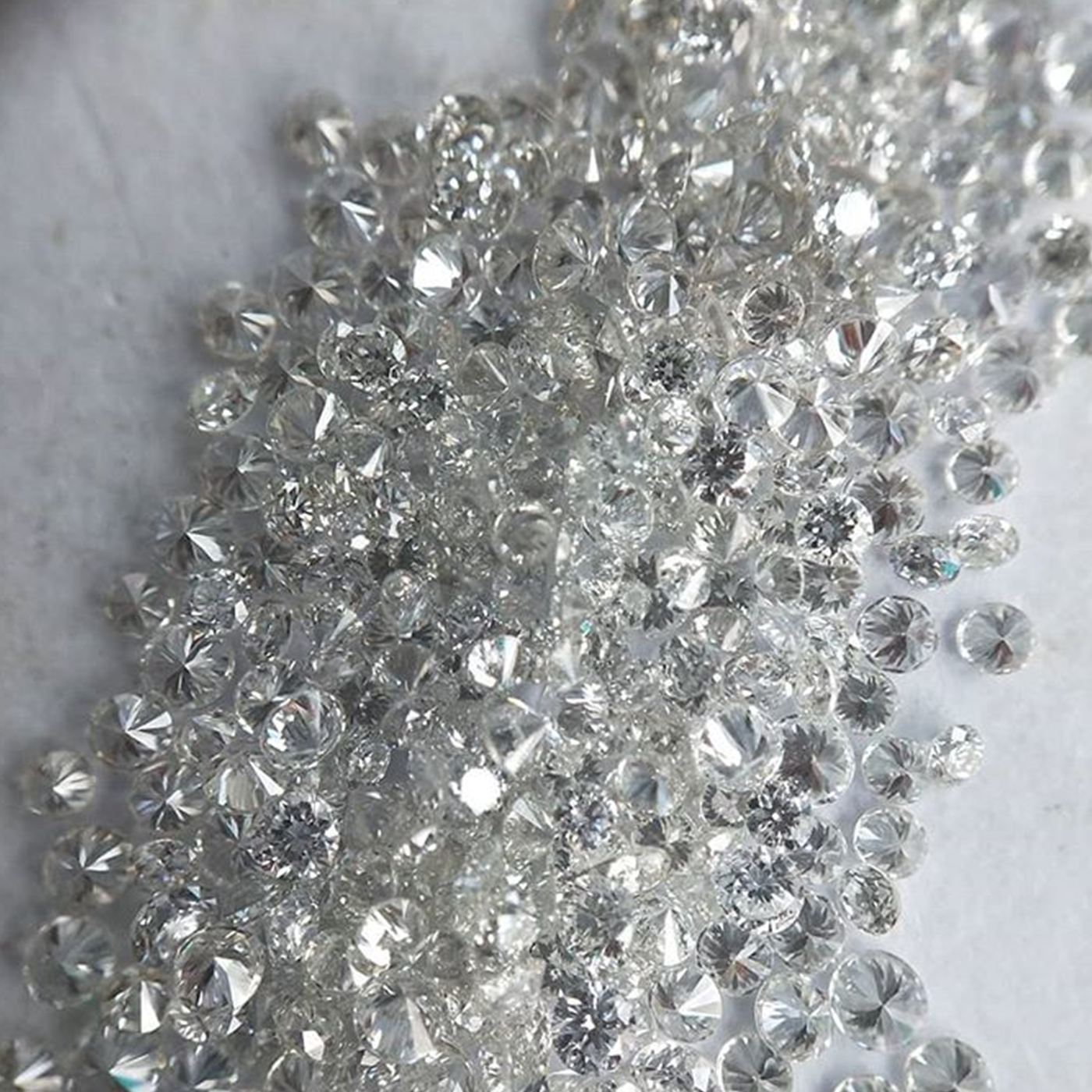 Cvd Diamond 1.30mm to1.35mm FGH VS SI Round Brilliant Cut Lab Grown