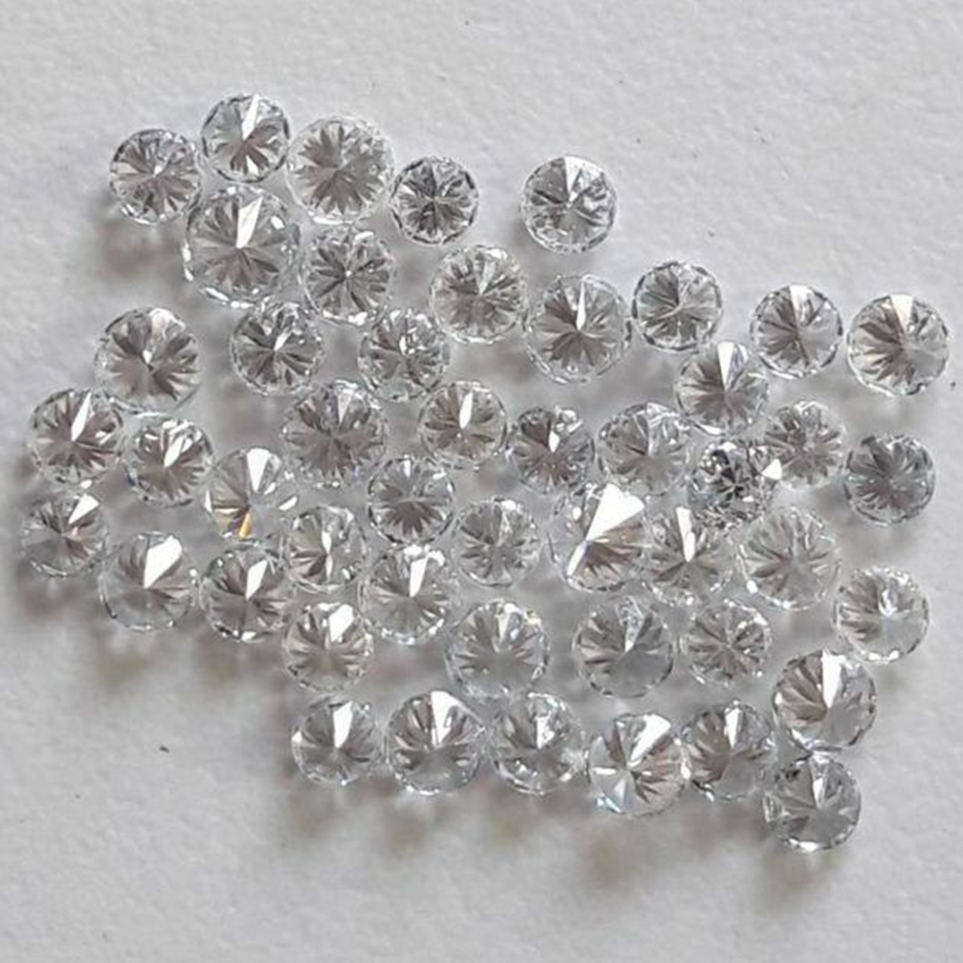 Cvd Diamond 2.50mm to 2.60mm GHI VS SI Round Brilliant Cut Lab Grown HPHT Loose Stones TCW 1